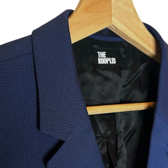 The KOOPLES 100% Wool Navy Blue Micro Houndstooth Blazer Mens Size 52 L-XL - Picture 3 of 16